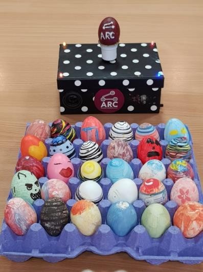 Easter Egg Coloring Robot